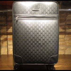 Authentic Gucci GG Black Carryon Roller Travel Bag